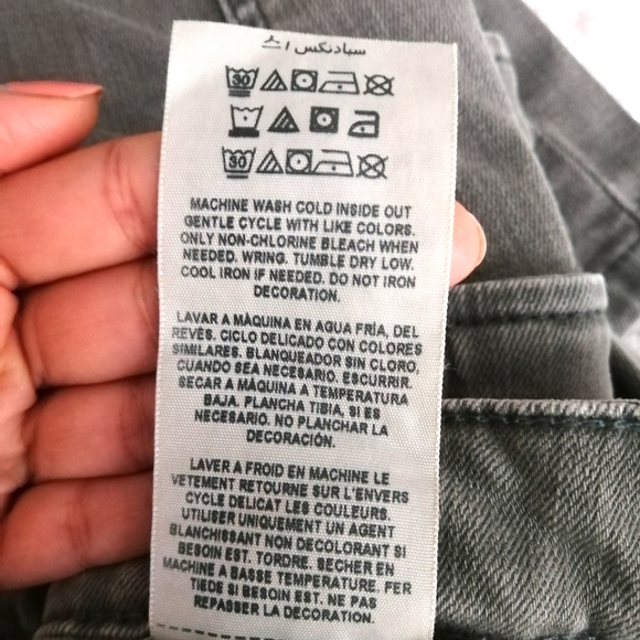 Guess Skinny Cargo Pants - Picture 5 of 5